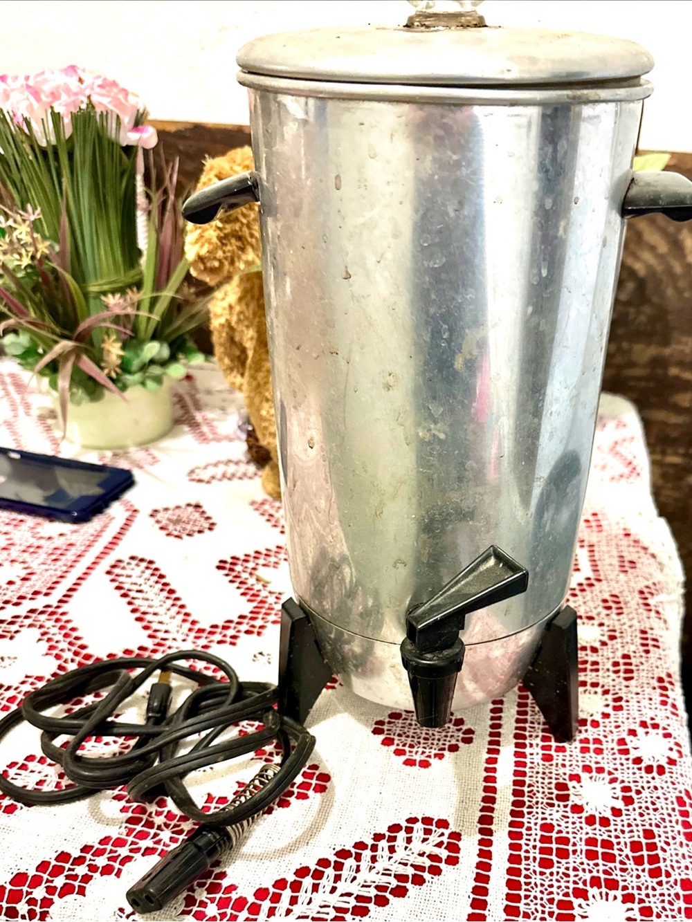 Vintage Aluminum Electric Coffee Peculator Dispenser 22cup 1960’s